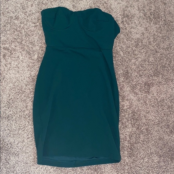 Lulus emerald green strapless dress - Picture 1 of 4